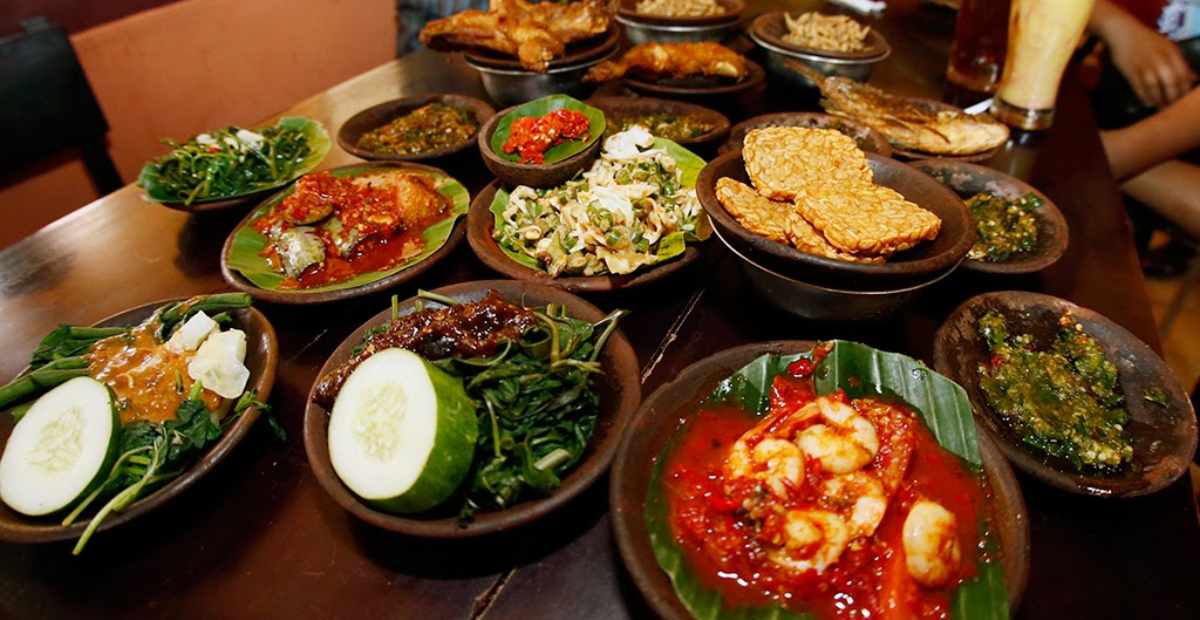 Sambal Pedas yang Menggigit: Waroeng SS Cilacap